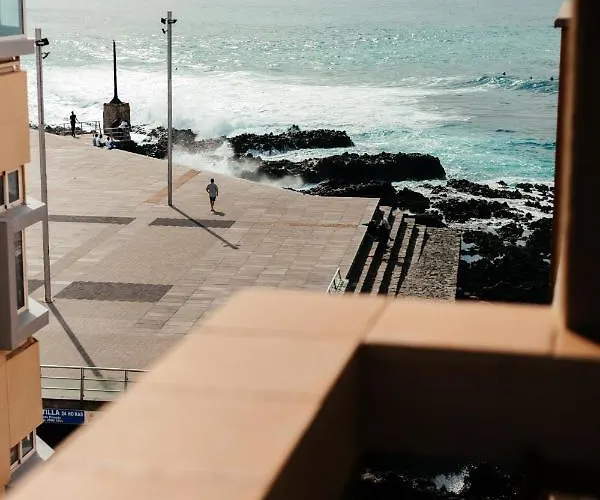 La Puntilla De Canteras Las Palmas / Gran Canaria